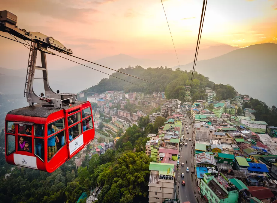 HIMALAYAS: 5-DAY SIKKIM & DARJEELING ESCAPADE