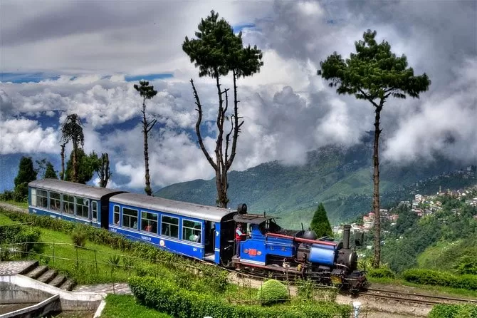 HIMALAYAN ESCAPE: 8 DAYS IN NORTH SIKKIM & DARJEELING