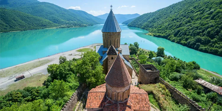 A 6-DAY GEORGIA GETAWAY: CULTURE, MOUNTAINS AND MEMORIES