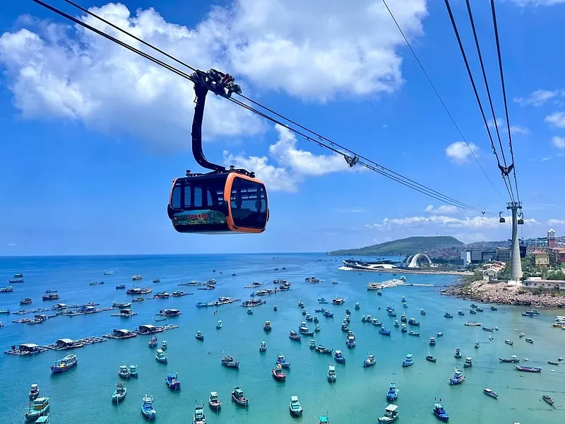 7 DAYS ENCHANTED VIETNAM JOURNEY: FROM CITY VIBES TO COASTAL CHARMS