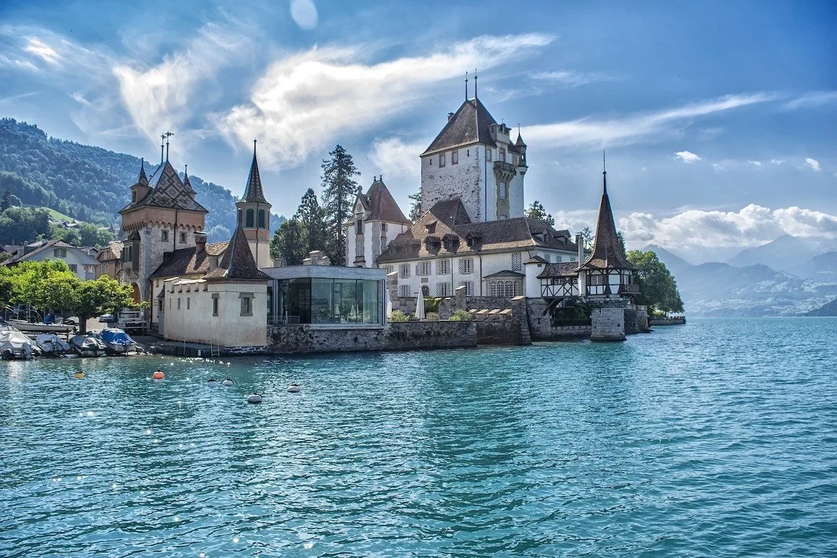 7-DAY WHISPERS OF ROMANCE: A JOURNEY THROUGH FRANCE AND SWITZERLAND
