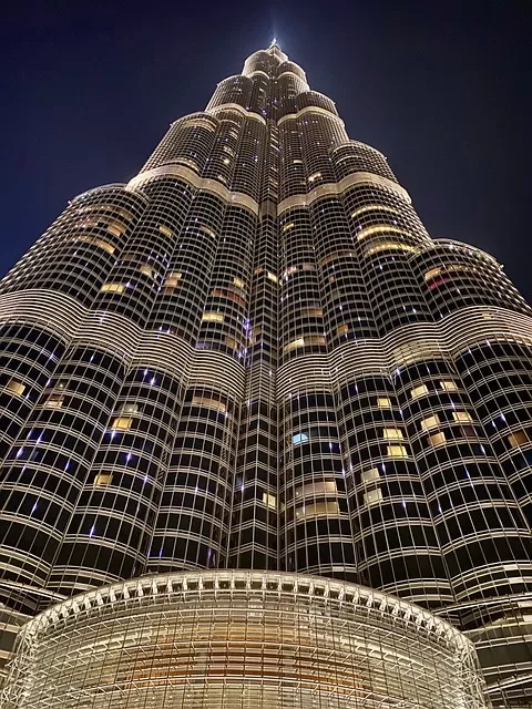 DISCOVER ABU DHABI