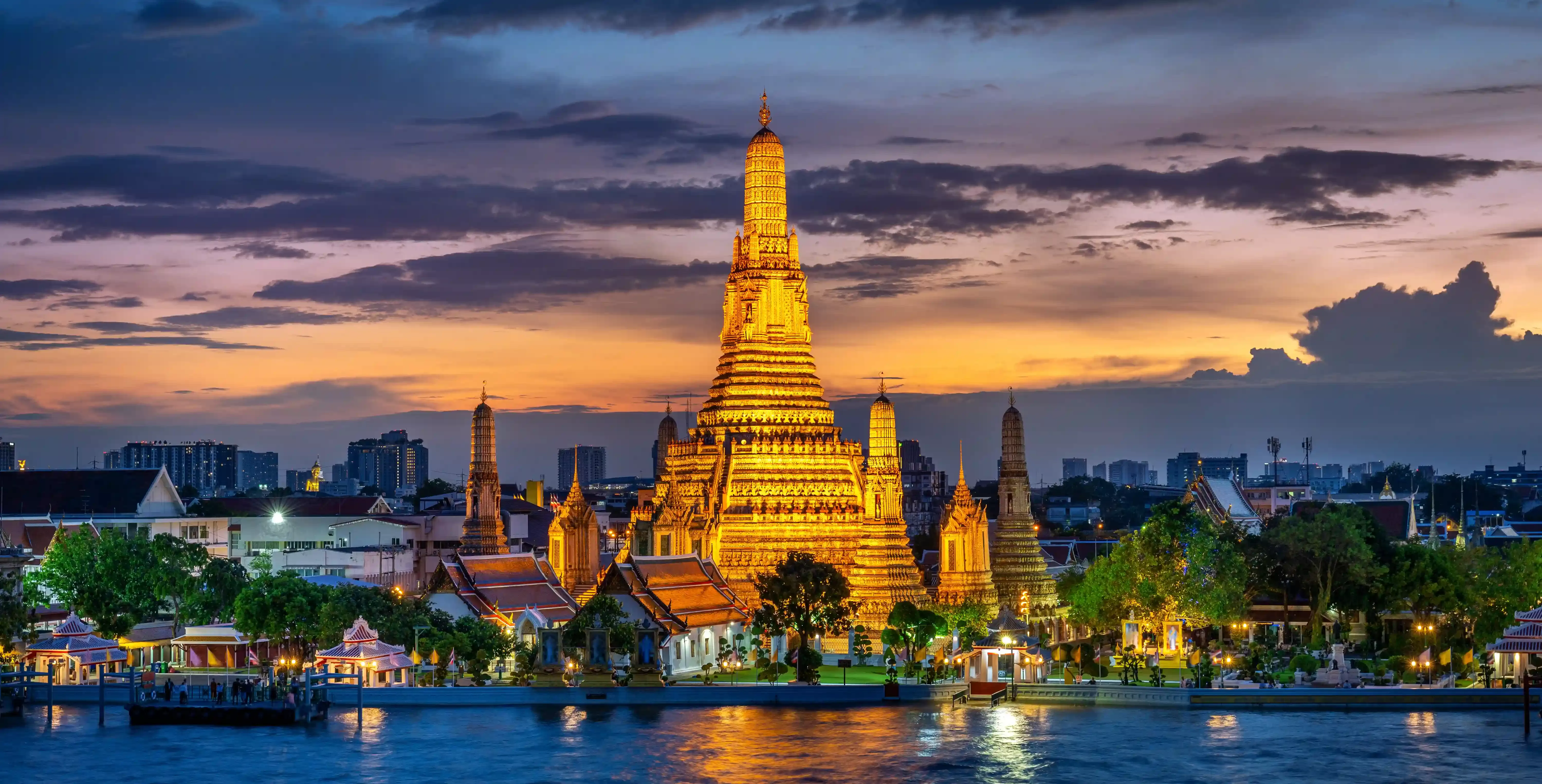 3 DAYS SHORT — TRIP — BIG THRILL — BANGKOK AWAITS