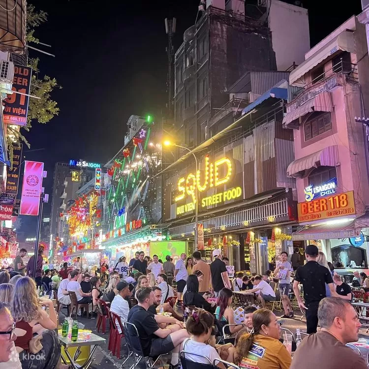 12 DAYS VIETNAM GRAND PASSAGE: FROM SAIGON STREETS TO HA LONG DREAMS