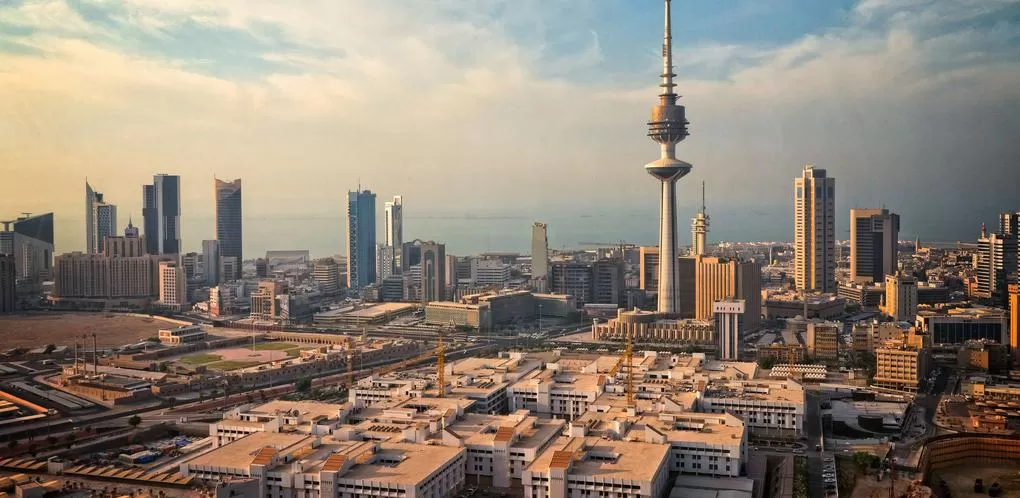 DISCOVER KUWAIT