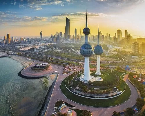 DISCOVER KUWAIT