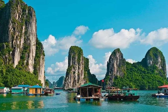 7 DAYS WONDERS OF VIETNAM: FROM MOUNTAIN MIST TO OCEAN BLISS