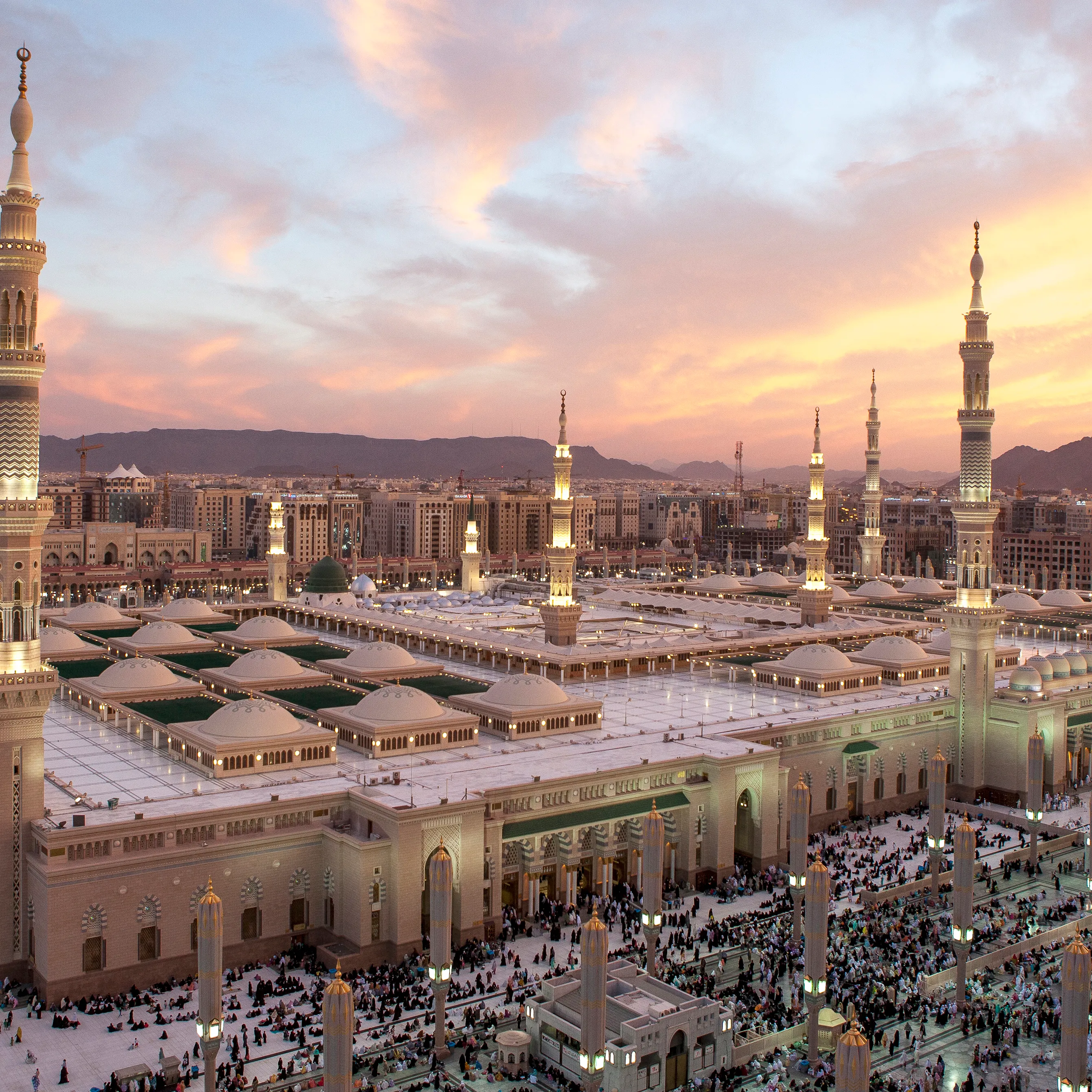 EXPLORE SAUDI ARABIA