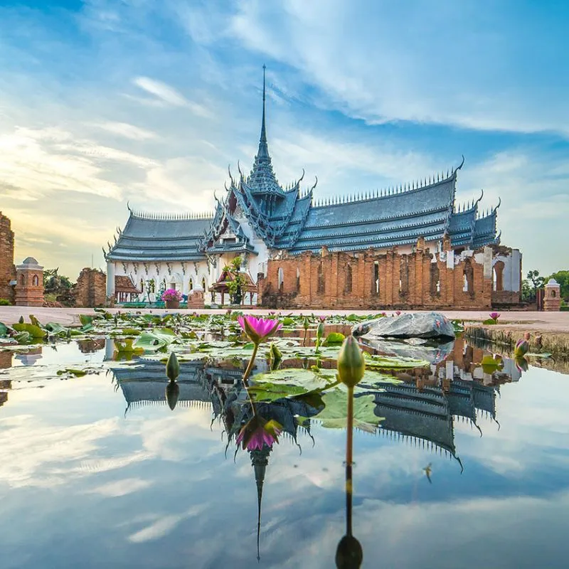 4-DAY FROM BANGKOK BUZZ TO AYUTTHAYA CHARM — DISCOVER THAILAND WITH AN INDIAN TOUCH