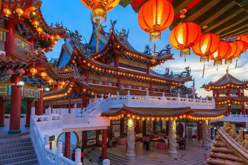 8 DAYS – HO CHI MINH — DA NANG — HOI AN — HANOI — HA LONG BAY