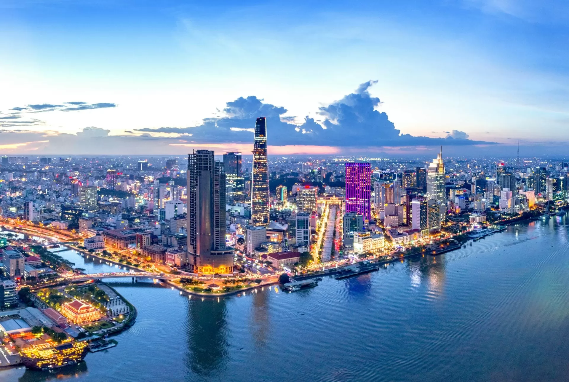 5 DAYS MYSTIC SOUTH VIETNAM: FROM SAND DUNES TO RIVER DREAMS