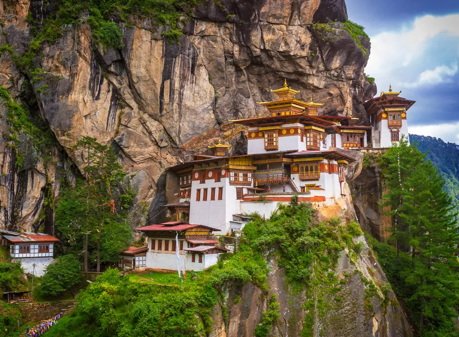 9-DAY BHUTAN MINDFUL JOURNEY — WHERE EVERY STEP IS A PATH TO PEACE