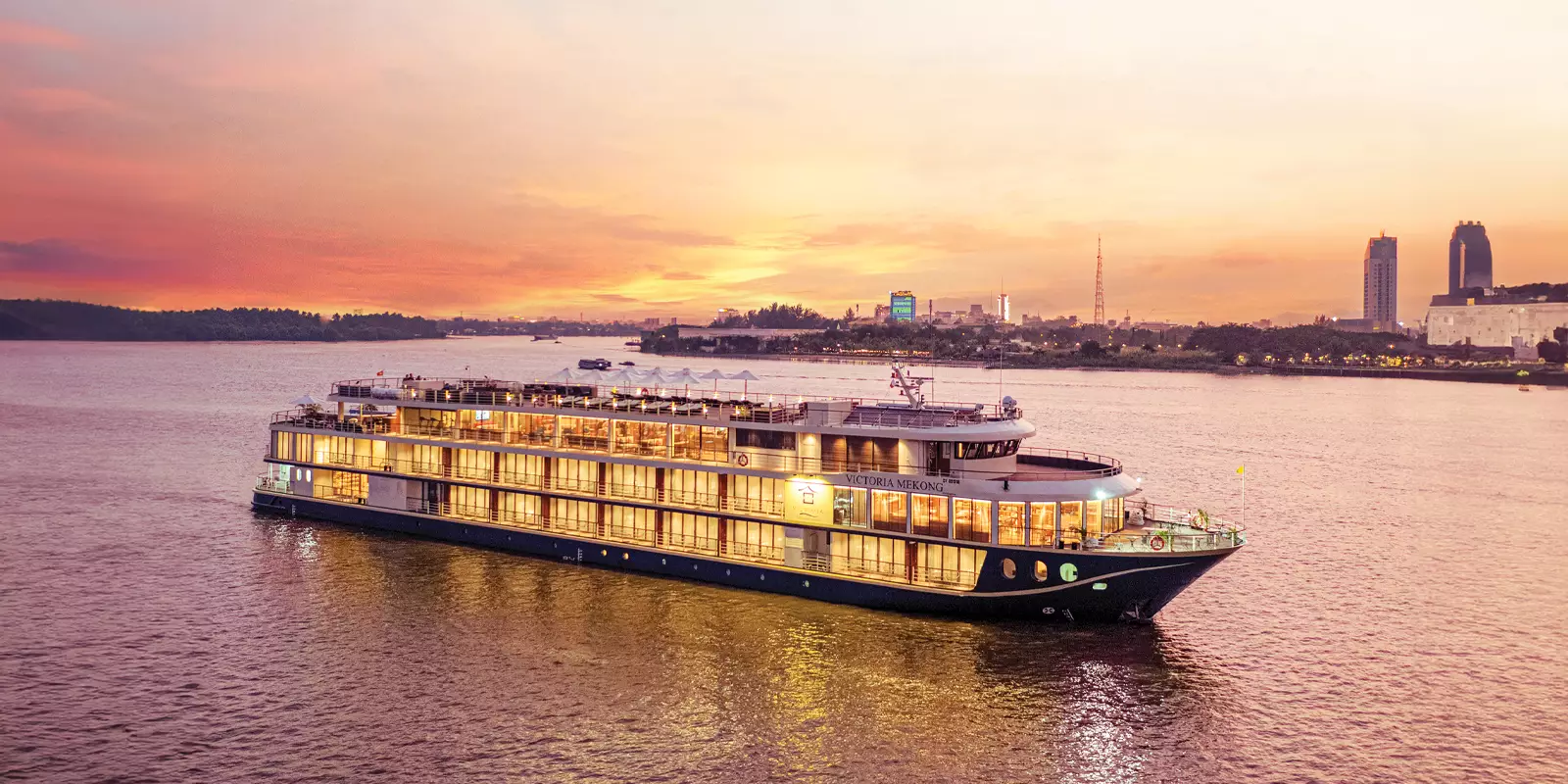 8 DAYS – HO CHI MINH — DA NANG — HOI AN — HANOI — HA LONG BAY