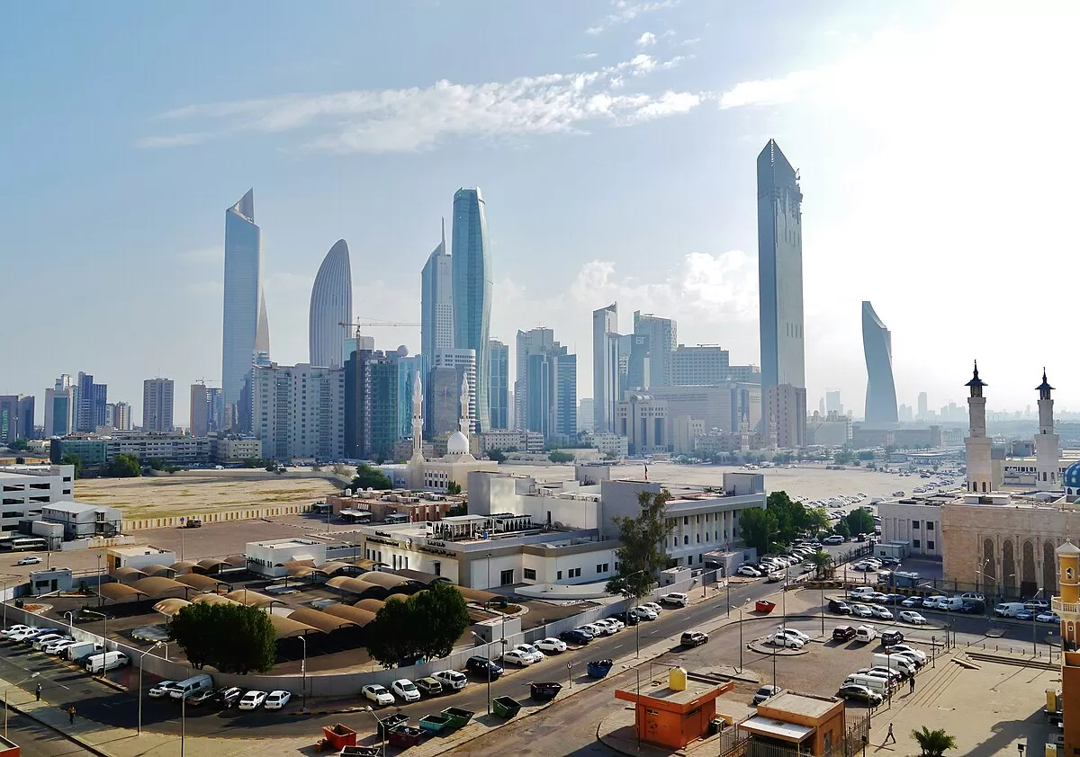 DISCOVER KUWAIT