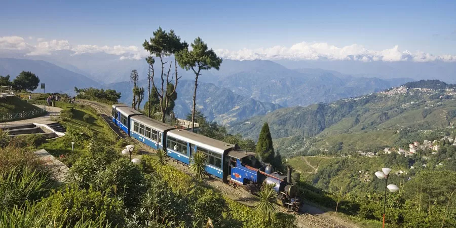 HIMALAYAS: 5-DAY SIKKIM & DARJEELING ESCAPADE