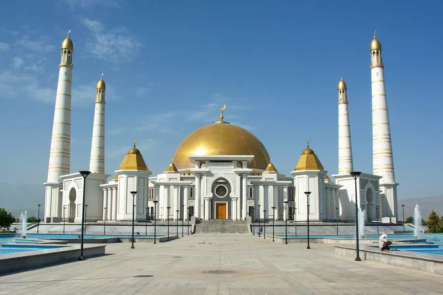 TURKMENISTAN IN 4 DAYS: WHERE FIRE MEETS HERITAGE