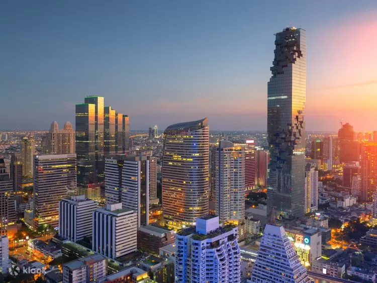 5 DAYS DISCOVER THAILAND-FROM GOLDEN BUDDHA’S TO GLITTERING BEACHES